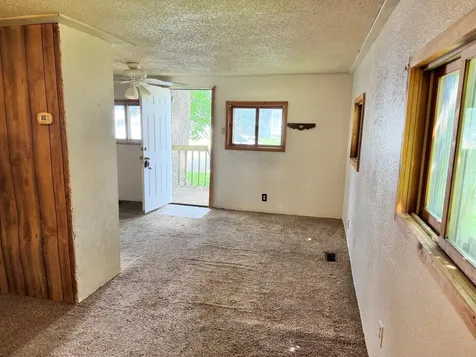 808 5th Avenue NE Austin MN 55912