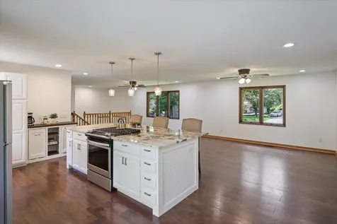 308 Douglas Drive Buffalo MN 55313
