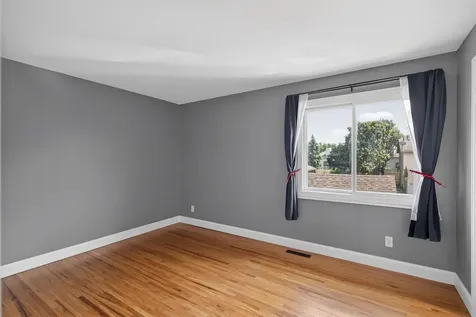 16124 Foliage Avenue W Rosemount MN 55068