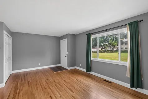 16124 Foliage Avenue W Rosemount MN 55068