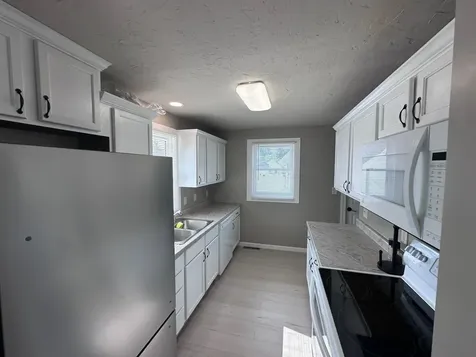 213 11th Avenue SW Austin MN 55912