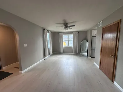 213 11th Avenue SW Austin MN 55912