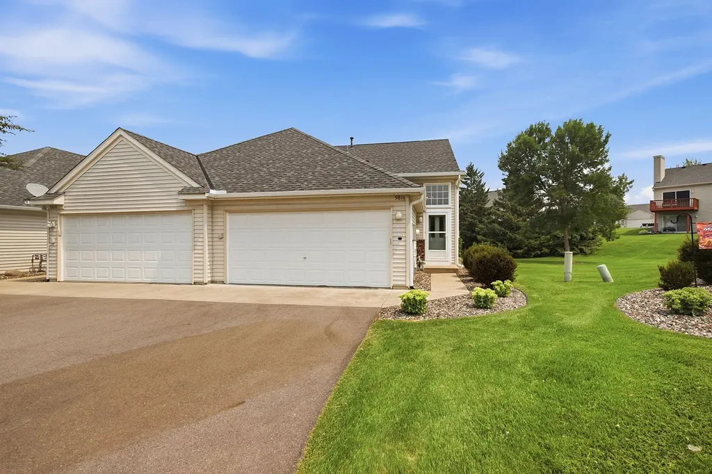 9816 Zinnia Lane N Maple Grove MN 55369