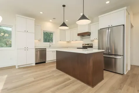1011 Nokomis Street Alexandria MN 56308