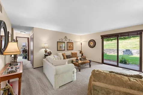 5217 Balmoral Lane Bloomington MN 55437
