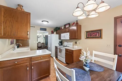 5217 Balmoral Lane Bloomington MN 55437