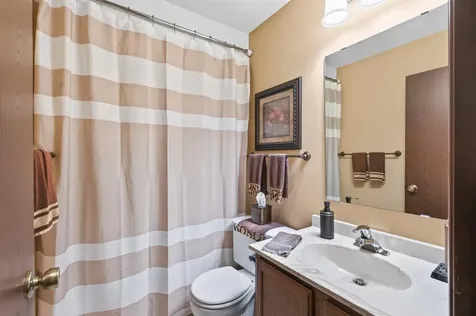 5217 Balmoral Lane Bloomington MN 55437