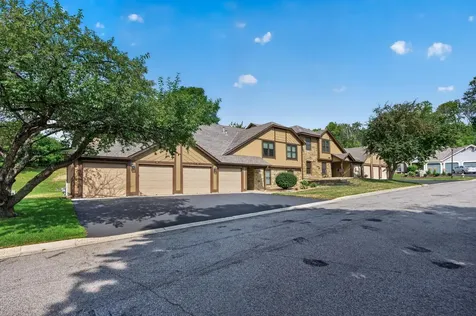 5217 Balmoral Lane Bloomington MN 55437