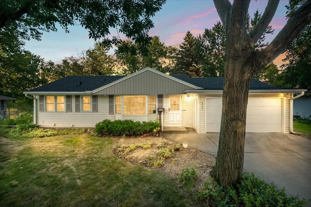 5741 W Moore Lake Drive Fridley MN 55432