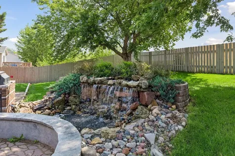 15944 Cascade Path Rosemount MN 55068