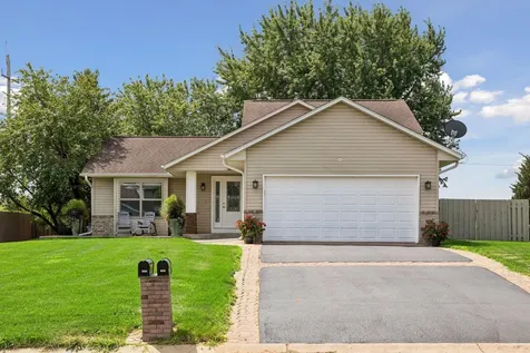 15944 Cascade Path Rosemount MN 55068