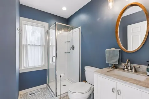 1297 Highland Parkway Saint Paul MN 55116