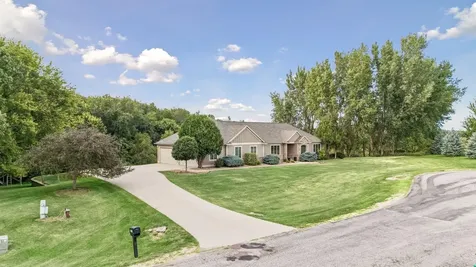 1057 Ridge Crest Lane NW Rochester MN 55901