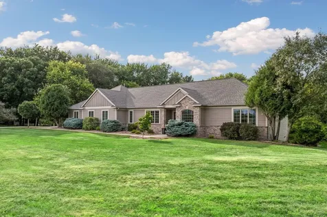 1057 Ridge Crest Lane NW Rochester MN 55901