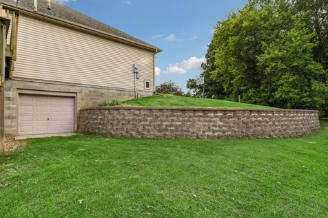 1057 Ridge Crest Lane NW Rochester MN 55901