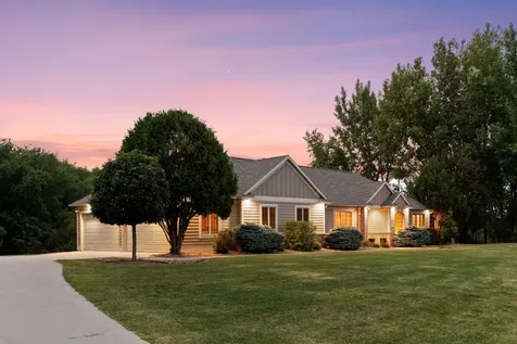 1057 Ridge Crest Lane NW Rochester MN 55901