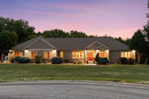 1057 Ridge Crest Lane NW Rochester MN 55901