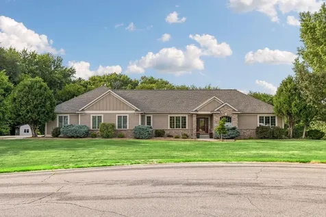 1057 Ridge Crest Lane NW Rochester MN 55901