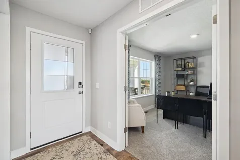 1644 Shasta Drive Shakopee MN 55379