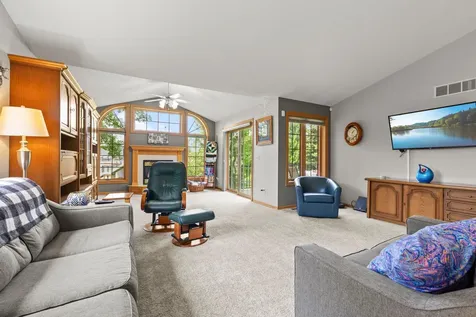 6228 Creekview Lane N Brooklyn Park MN 55443