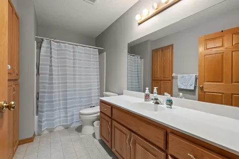6228 Creekview Lane N Brooklyn Park MN 55443