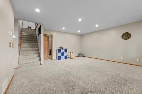 6228 Creekview Lane N Brooklyn Park MN 55443