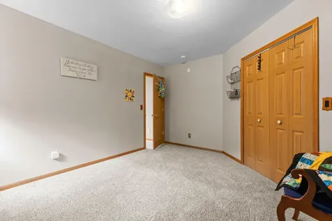 6228 Creekview Lane N Brooklyn Park MN 55443