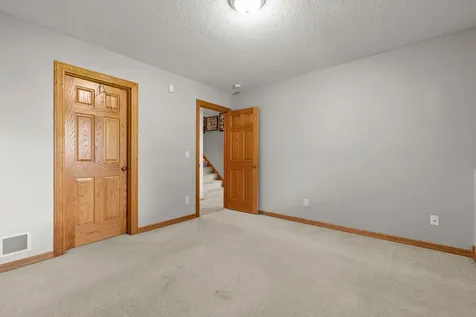 6228 Creekview Lane N Brooklyn Park MN 55443