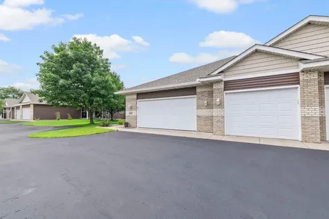 6228 Creekview Lane N Brooklyn Park MN 55443