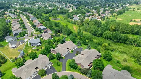 6228 Creekview Lane N Brooklyn Park MN 55443