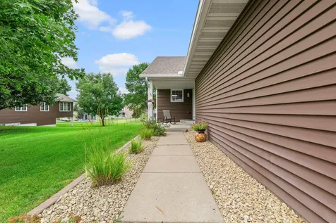 6228 Creekview Lane N Brooklyn Park MN 55443