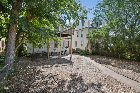 1222 Washington Street NE Minneapolis MN 55413