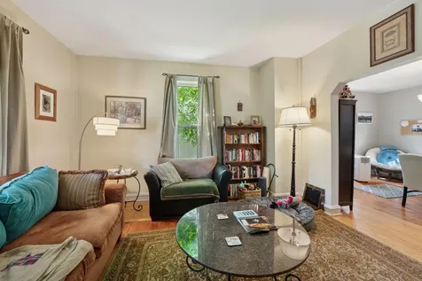 1222 Washington Street NE Minneapolis MN 55413