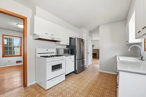 2213 Dellridge Avenue Saint Paul MN 55119