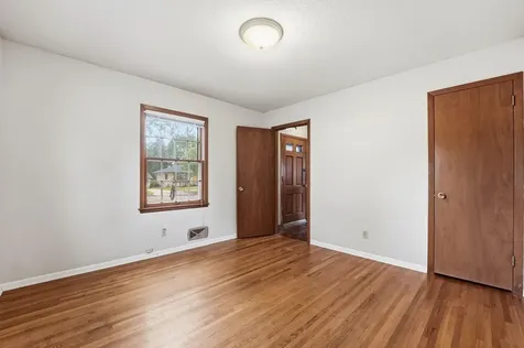 2213 Dellridge Avenue Saint Paul MN 55119