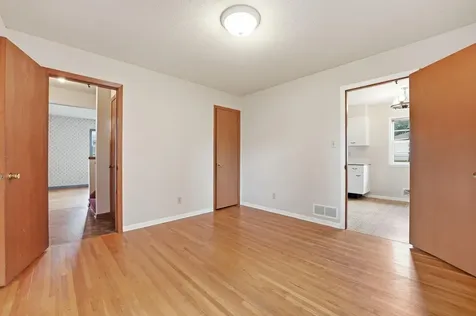 2213 Dellridge Avenue Saint Paul MN 55119