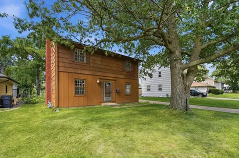 2213 Dellridge Avenue Saint Paul MN 55119