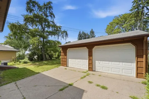 2213 Dellridge Avenue Saint Paul MN 55119