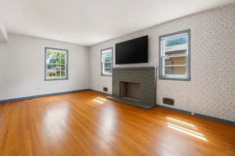 2213 Dellridge Avenue Saint Paul MN 55119