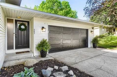 503 Highland Drive Chanhassen MN 55317