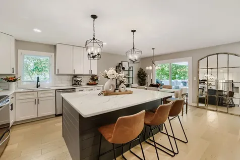 503 Highland Drive Chanhassen MN 55317