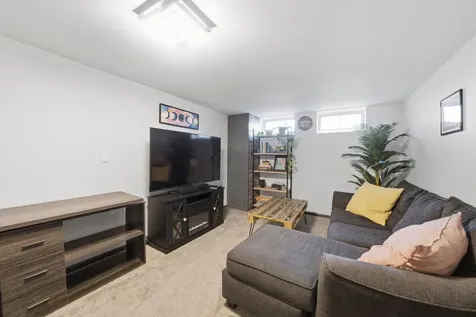5324 Horizon Drive NE Fridley MN 55421