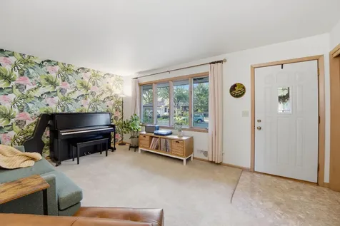 5324 Horizon Drive NE Fridley MN 55421
