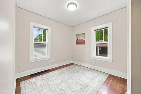 19 12th Street NE Faribault MN 55021