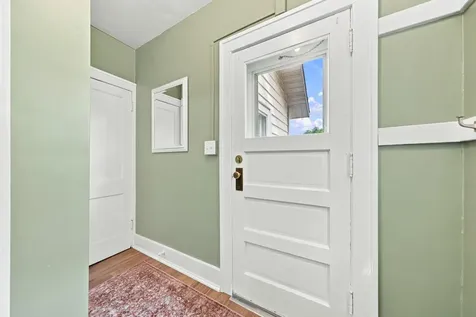 19 12th Street NE Faribault MN 55021