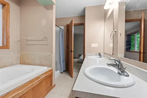 10161 176th Avenue NW Elk River MN 55330