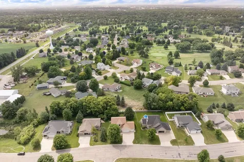 620 Countryview Avenue Owatonna MN 55060