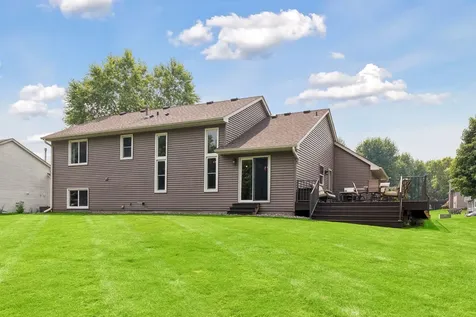 3882 Mersey Way Eagan MN 55123