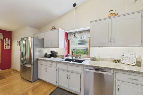 739 Kirche Hill Drive Carver MN 55315