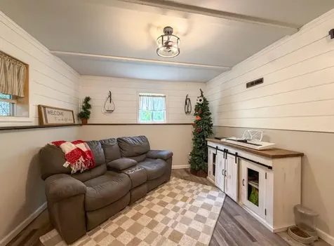42869 County 2 Leonard MN 56652